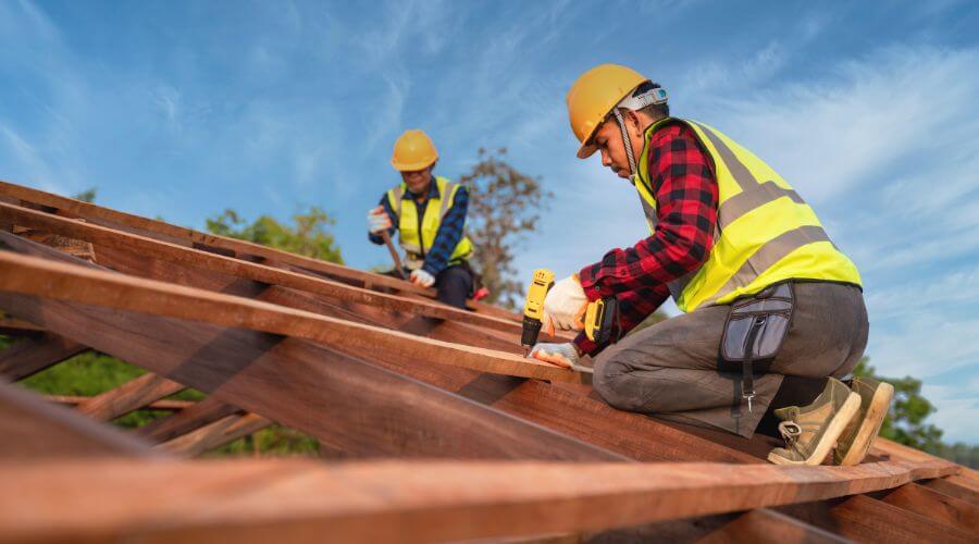 Professional gutter cleaning in Meansville, GA